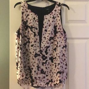 APT. 9 Floral Tank - Slight Hi-Low